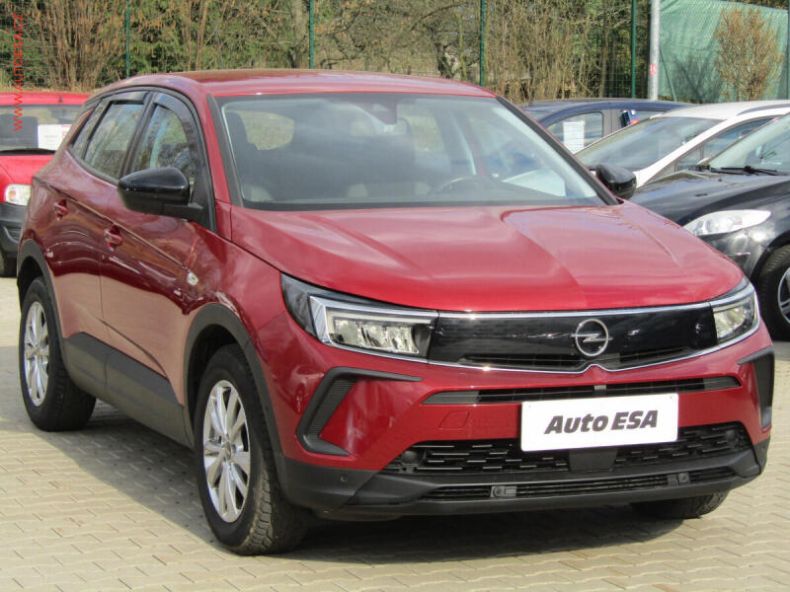 Opel Grandland - hlavní foto