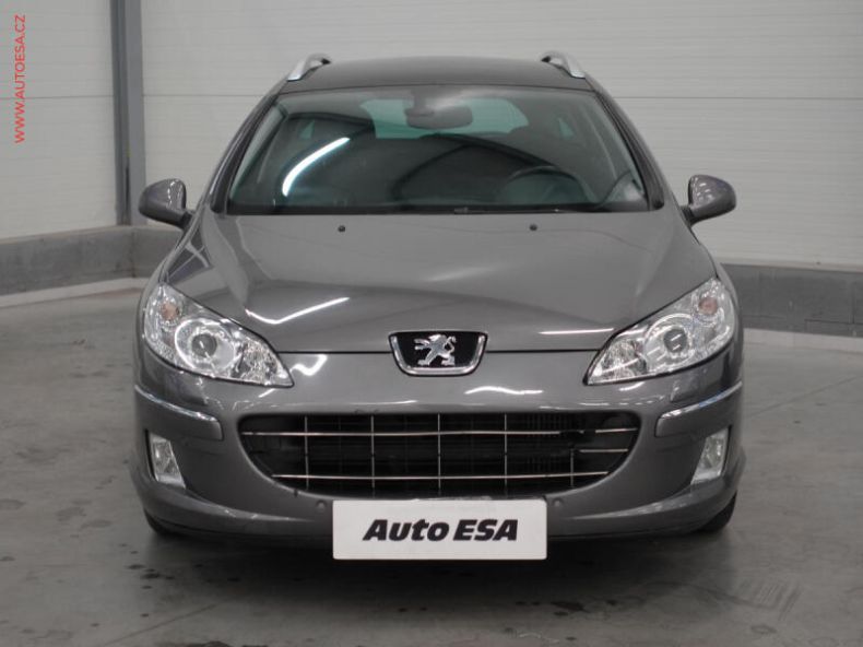 Peugeot 407 - hlavní fotka