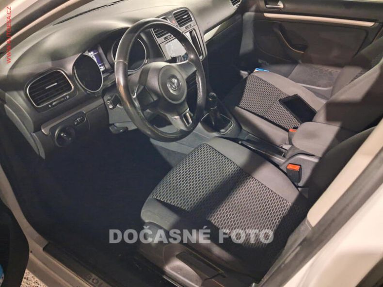 Volkswagen Golf - hlavní fotka