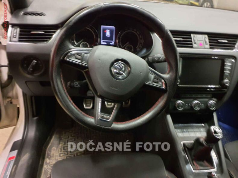 Škoda Octavia - hlavní fotka