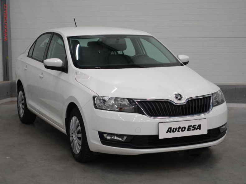 Škoda Rapid - hlavní foto