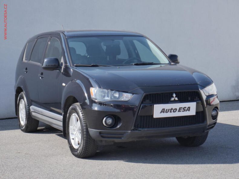 Mitsubishi Outlander - hlavní fotka inzerátu