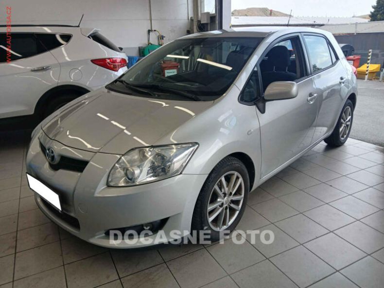 Toyota Auris - hlavní fotka inzerátu