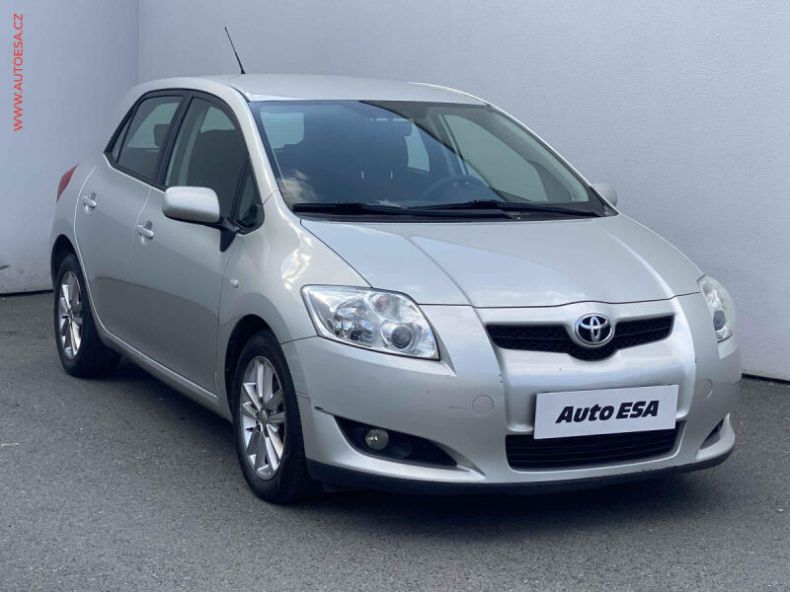 Toyota Auris - hlavní fotka inzerátu
