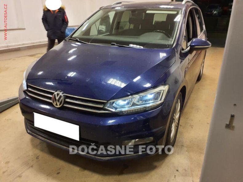 Volkswagen Touran - hlavní foto