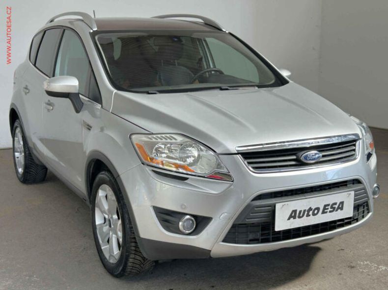 Ford Kuga - hlavní foto