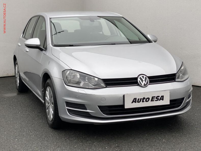 Volkswagen Golf - hlavní fotka inzerátu