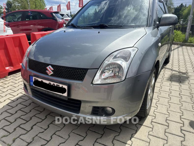 Suzuki Swift - hlavní fotka inzerátu