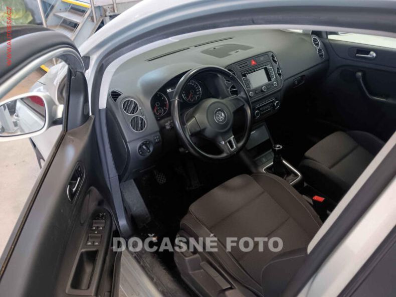 Volkswagen Golf - hlavní fotka