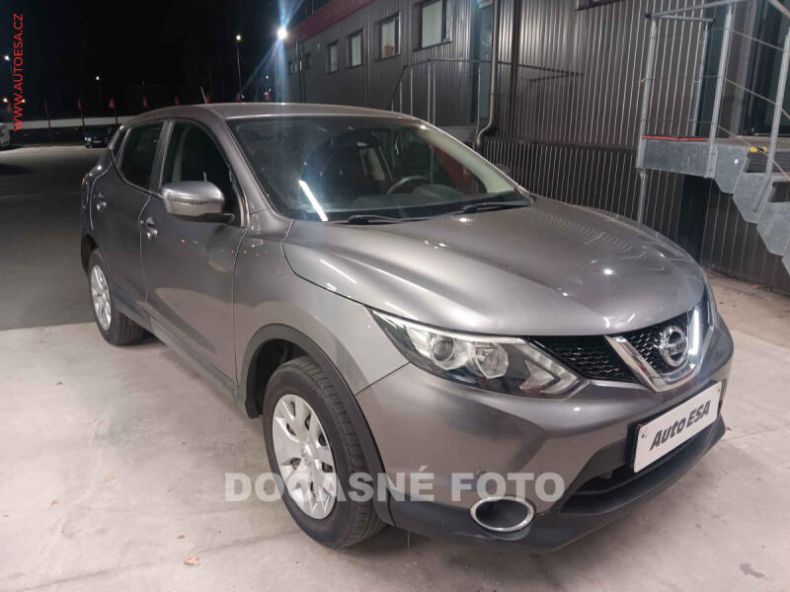 Nissan Qashqai - hlavní fotka inzerátu