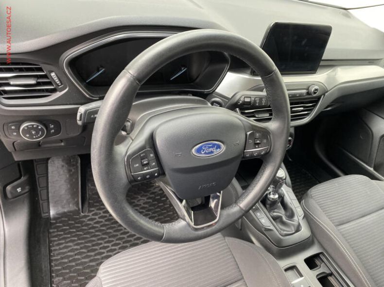 Ford Focus - hlavní fotka
