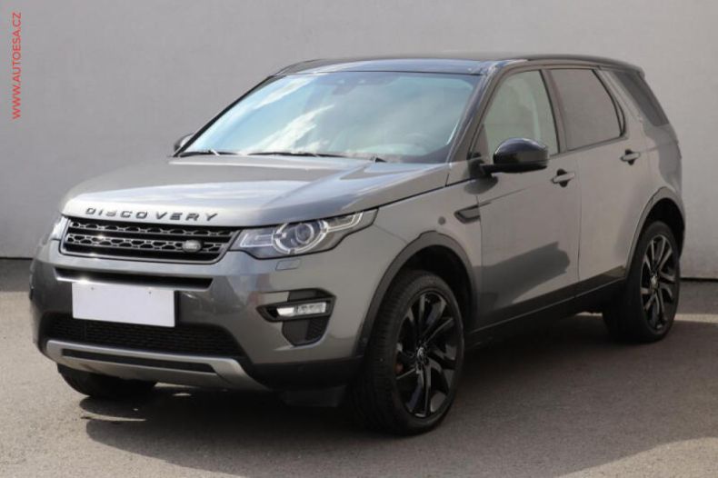 Land Rover Discovery - hlavní fotka