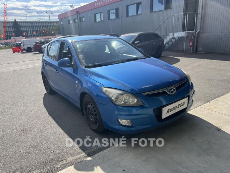 Hyundai i30 - hlavní foto