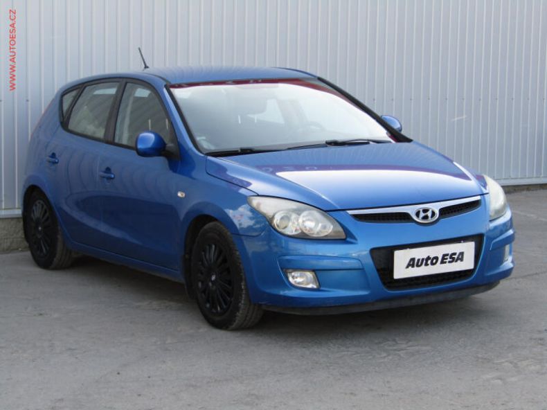 Hyundai i30 - hlavní foto