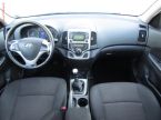 Hyundai i30 - fotka číslo 10