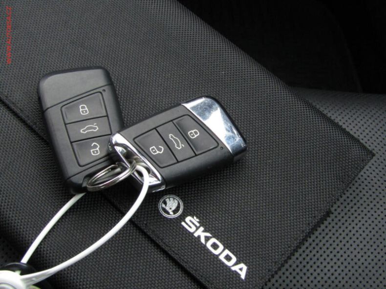 Škoda Superb - hlavní fotka