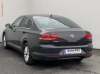 Volkswagen Passat - fotka číslo 5