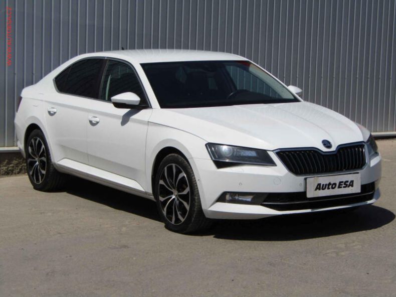 Škoda Superb - hlavní fotka inzerátu