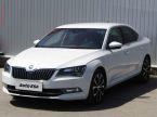 Škoda Superb - fotka číslo 2