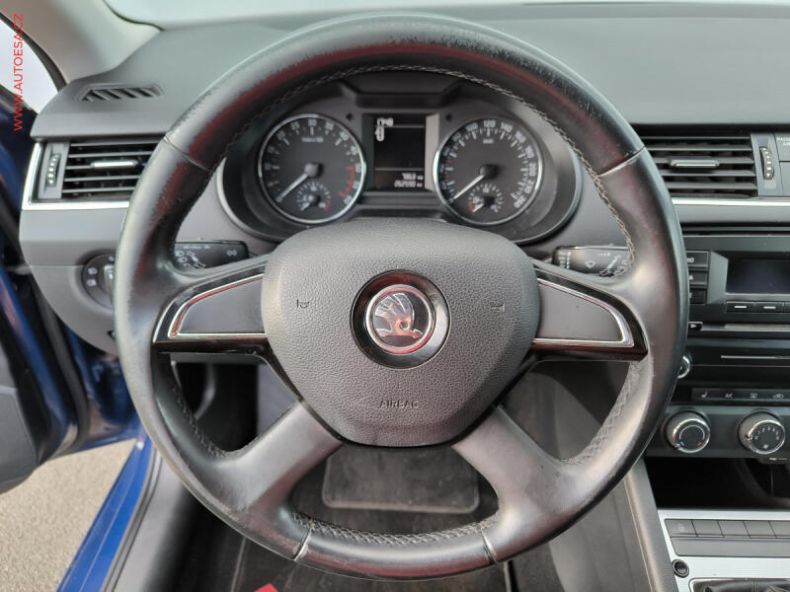 Škoda Octavia - hlavní fotka