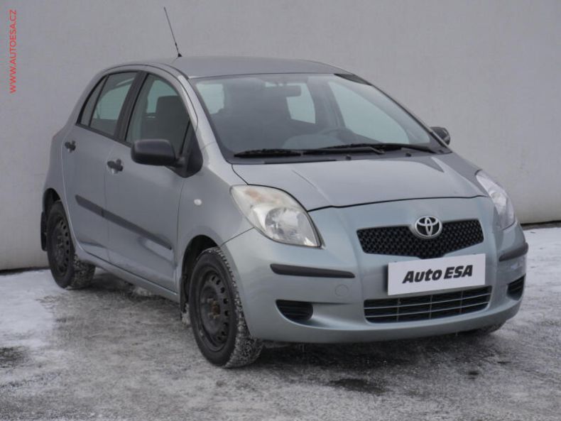 Toyota Yaris - hlavní foto