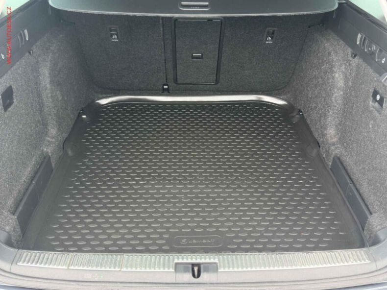 Škoda Superb - hlavní fotka