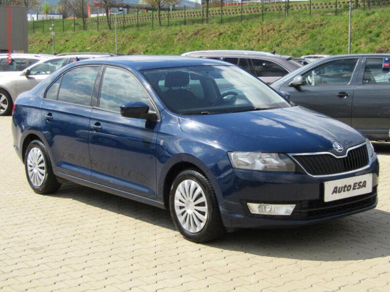 Škoda Rapid - hlavní foto