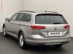 Volkswagen Passat - fotka číslo 5