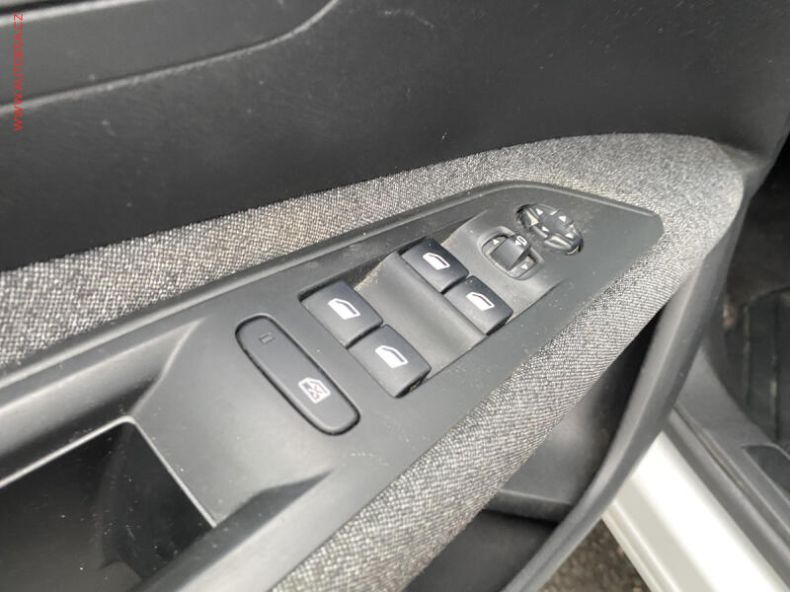 Peugeot 3008 - hlavní fotka