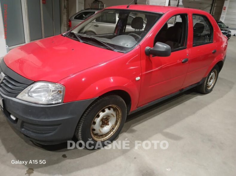 Dacia Logan - hlavní foto