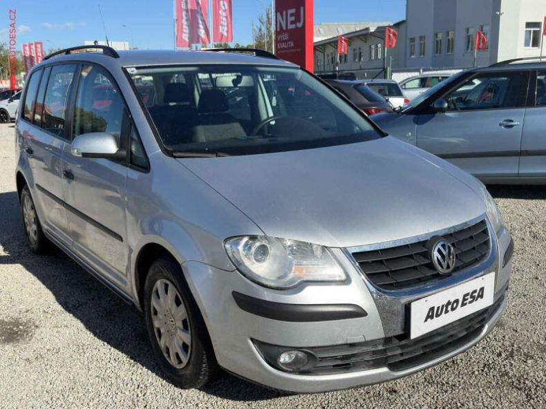 Volkswagen Touran - hlavní fotka inzerátu