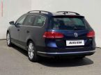 Volkswagen Passat - fotka číslo 5