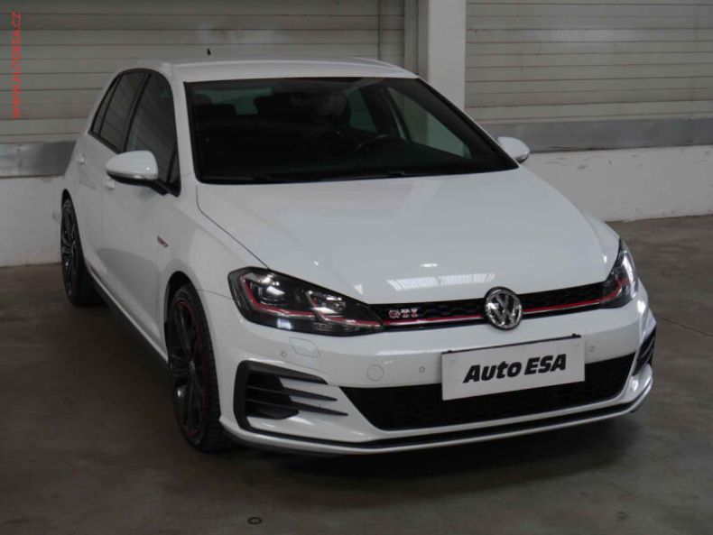 Volkswagen Golf - hlavní fotka inzerátu