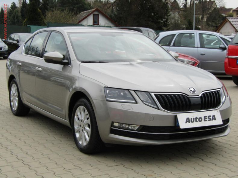 Škoda Octavia - hlavní foto