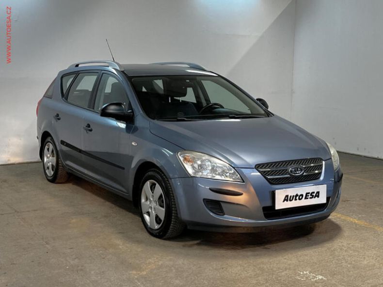 Kia Cee'd - hlavní foto