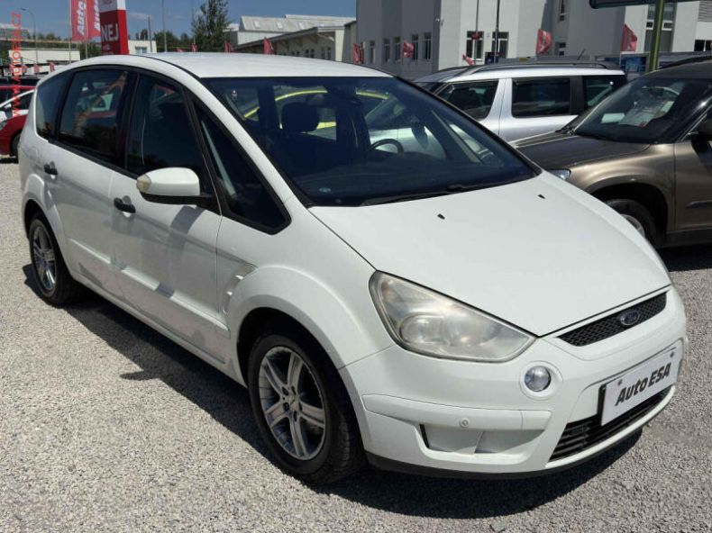 Ford S-MAX - hlavní fotka inzerátu