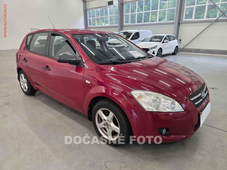 Kia Cee'd - hlavní fotka inzerátu