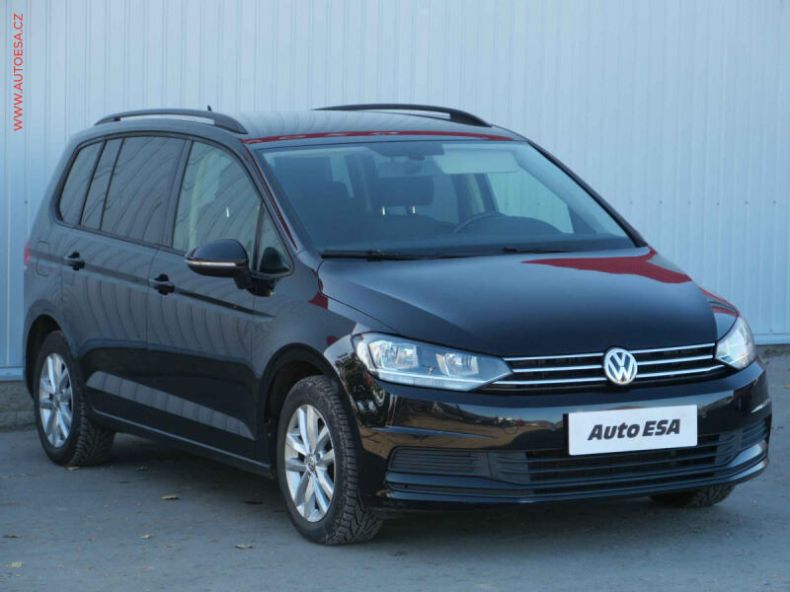 Volkswagen Touran - hlavní fotka inzerátu