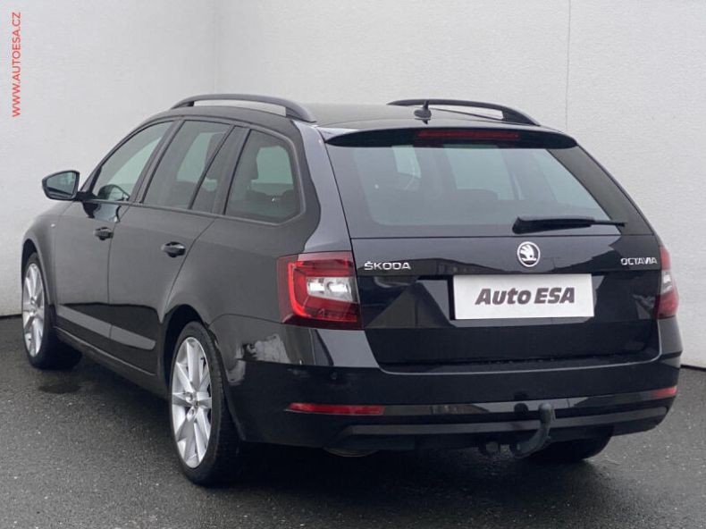 Škoda Octavia - hlavní fotka
