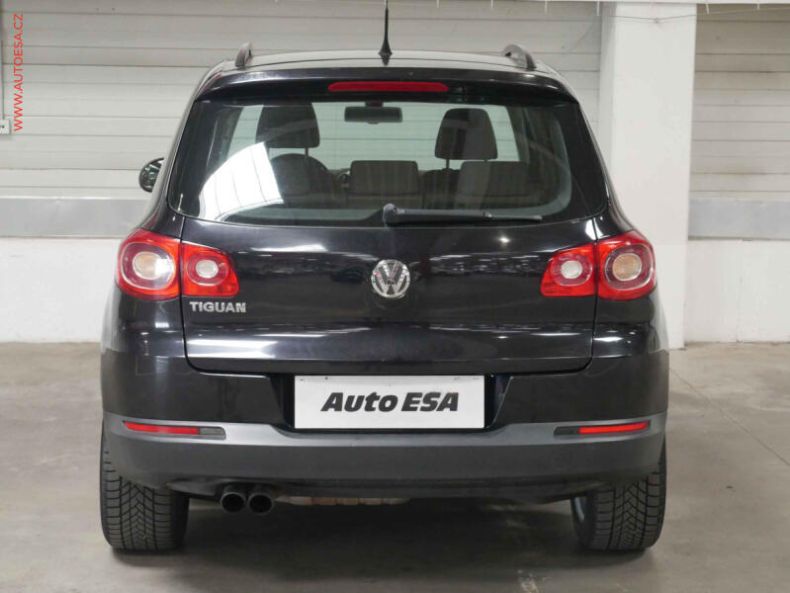 Volkswagen Tiguan - hlavní fotka