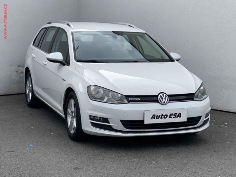 Volkswagen Golf - hlavní foto