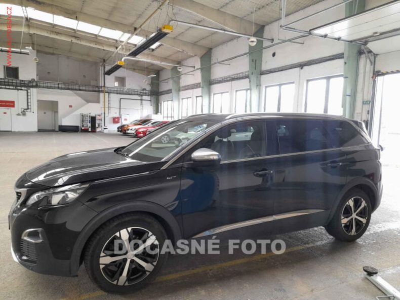 Peugeot 5008 - hlavní foto