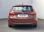 Hyundai i30 - fotka číslo 4
