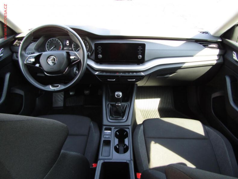 Škoda Octavia - hlavní fotka