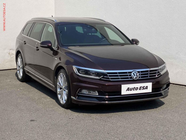 Volkswagen Passat - hlavní fotka inzerátu