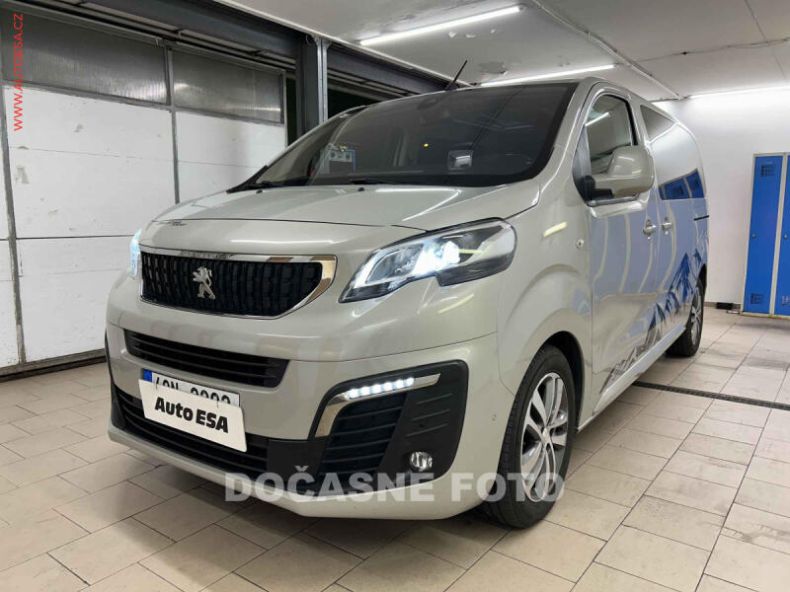 Peugeot Traveller - hlavní foto