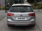 Volkswagen Passat - fotka číslo 4