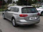 Volkswagen Passat - fotka číslo 5
