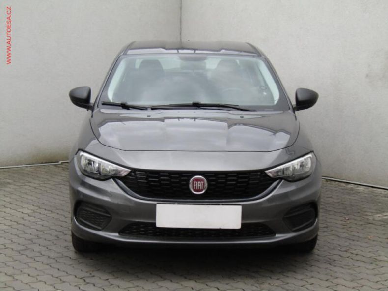 Fiat Tipo - hlavní fotka