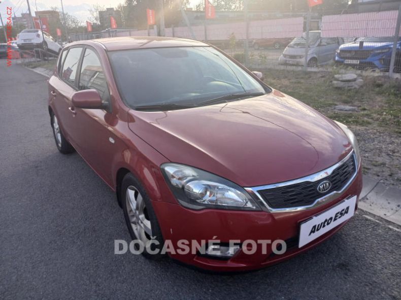 Kia Cee'd - hlavní fotka inzerátu